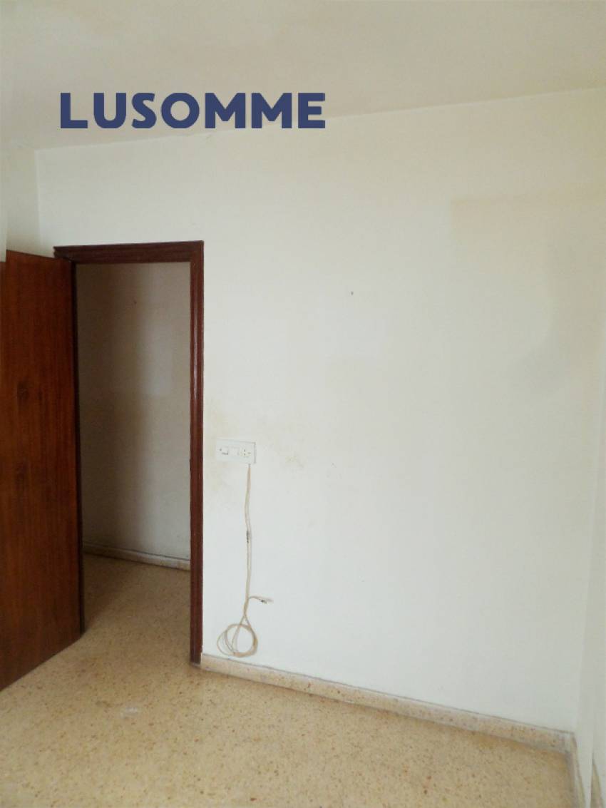 Descripción 478 - Piso en venta en Carrer Astúries, en Las Islas, la mejor zona de Puerto de Sagunto.

A 6 minutos a pie (500m) de la playa, con vistas al